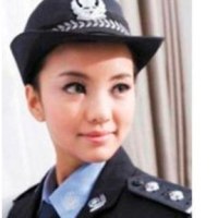 Китайская модель сядет в тюрьму за фотосессию в полицейской форме